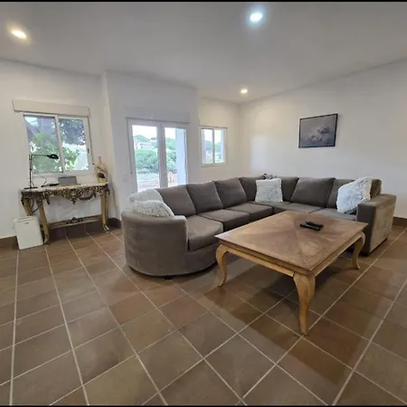 Apartment With Pool And Amazing Views! Arenys de Mar